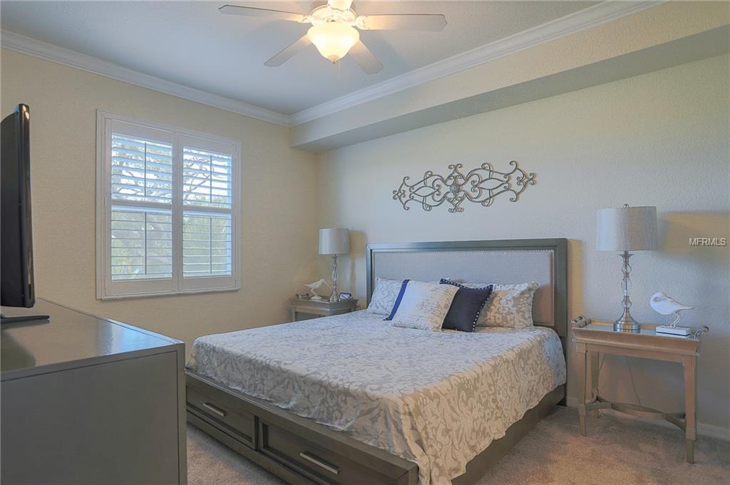 Home in BRADENTON — photo 12