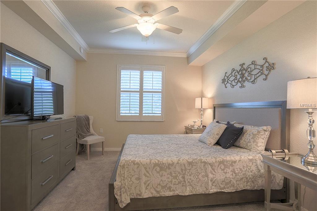 Home in BRADENTON — photo 13