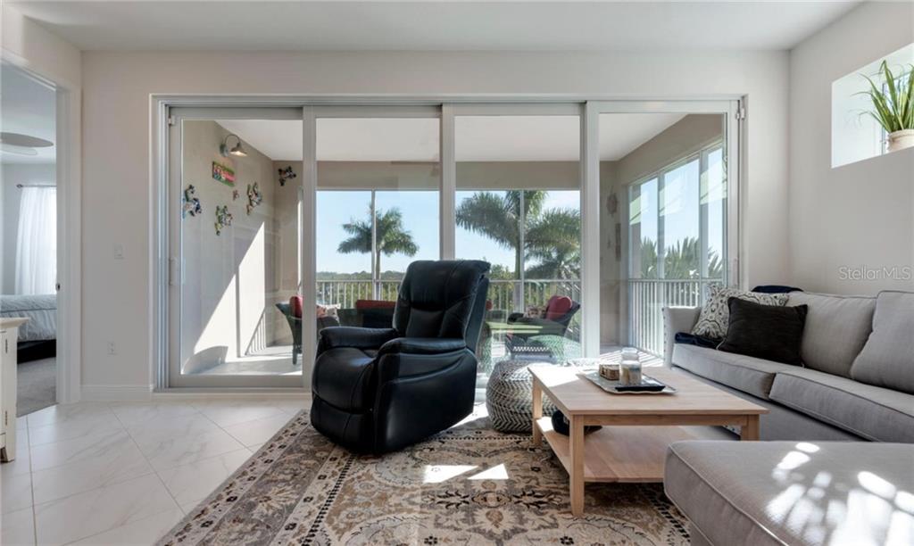 395 ARUBA CIR #203 — photo 10