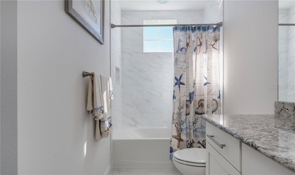395 ARUBA CIR #203 — photo 21