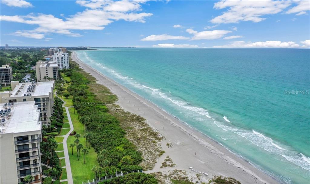 395 ARUBA CIR #203 — photo 34
