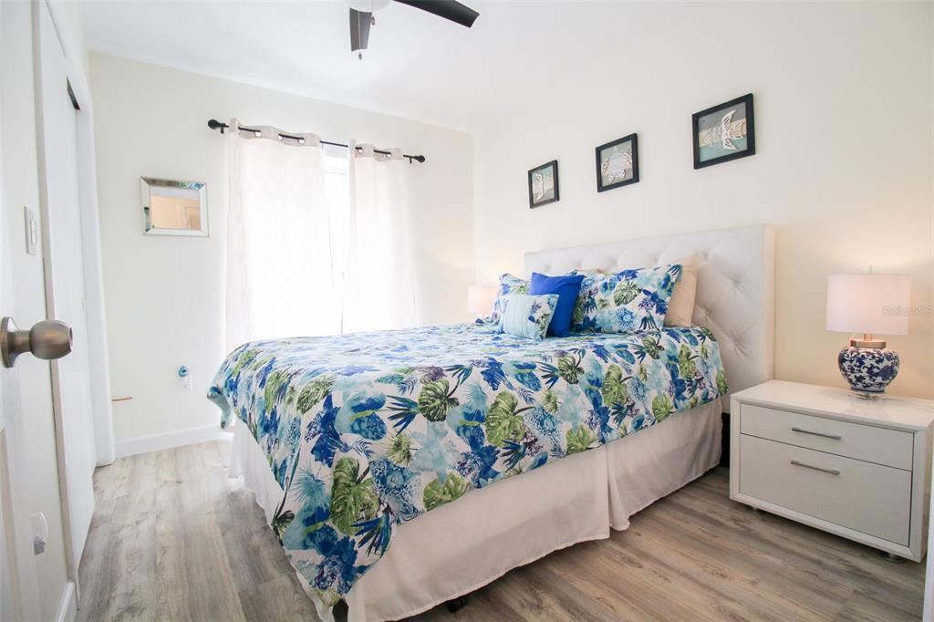 2232 PINE TER — photo 32