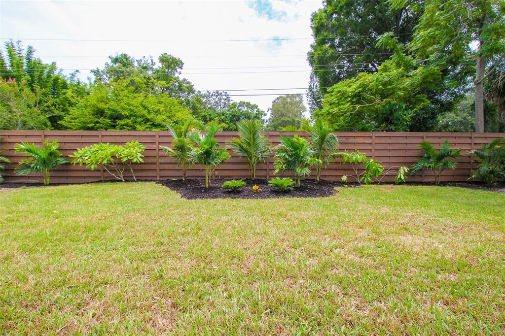 2232 PINE TER — photo 48