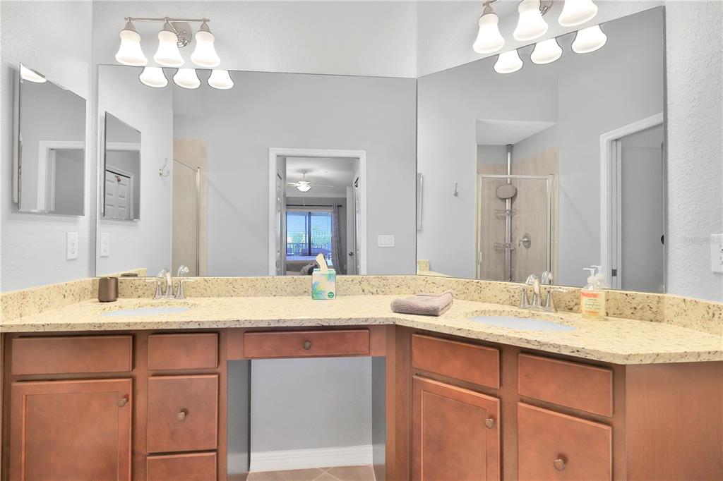5634 PALMER CIR #203 — photo 5