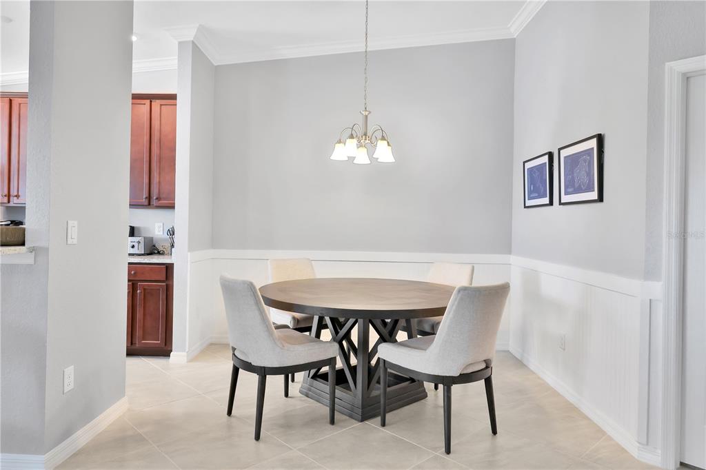 5634 PALMER CIR #203 — photo 18