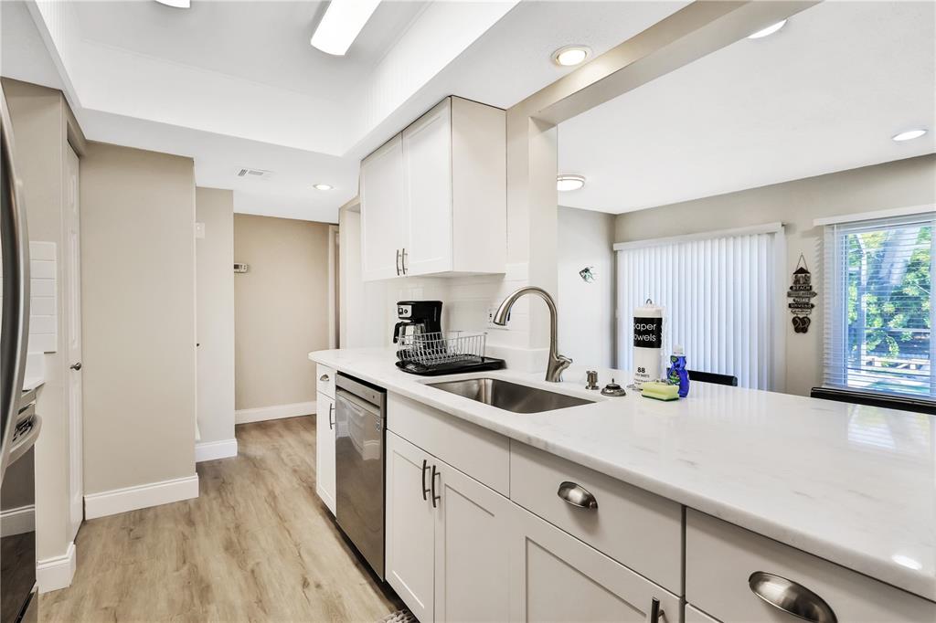 6462 OTIS RD — photo 9