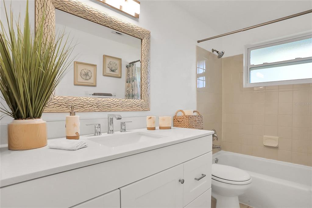 161 EASTON DR NW — photo 16