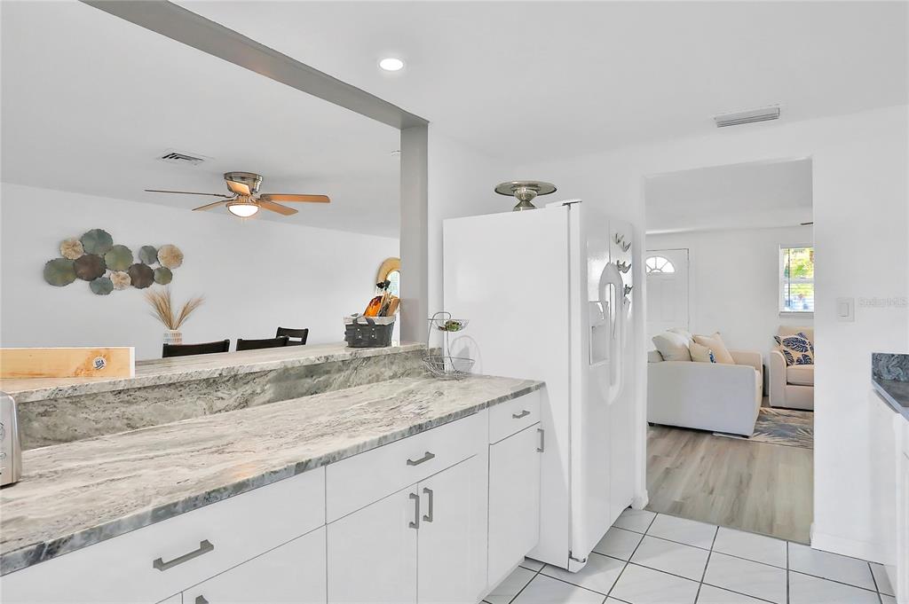 161 EASTON DR NW — photo 24