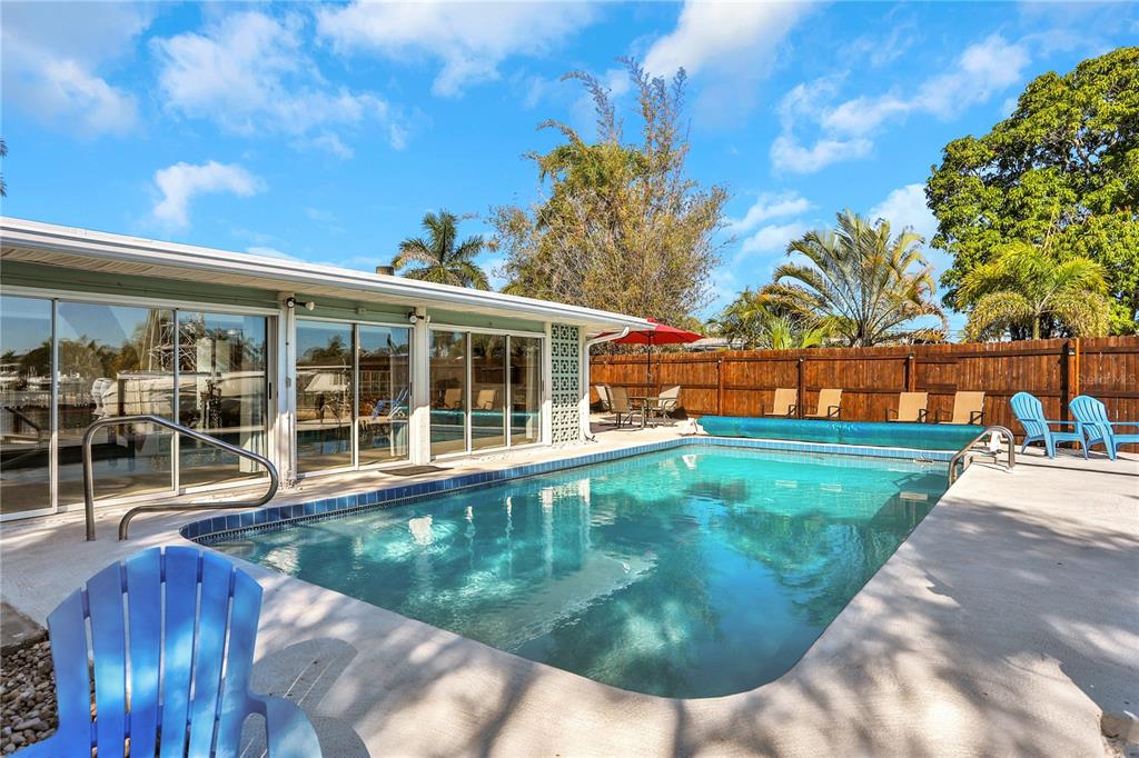 4315 ROYAL PALM DR — photo 2