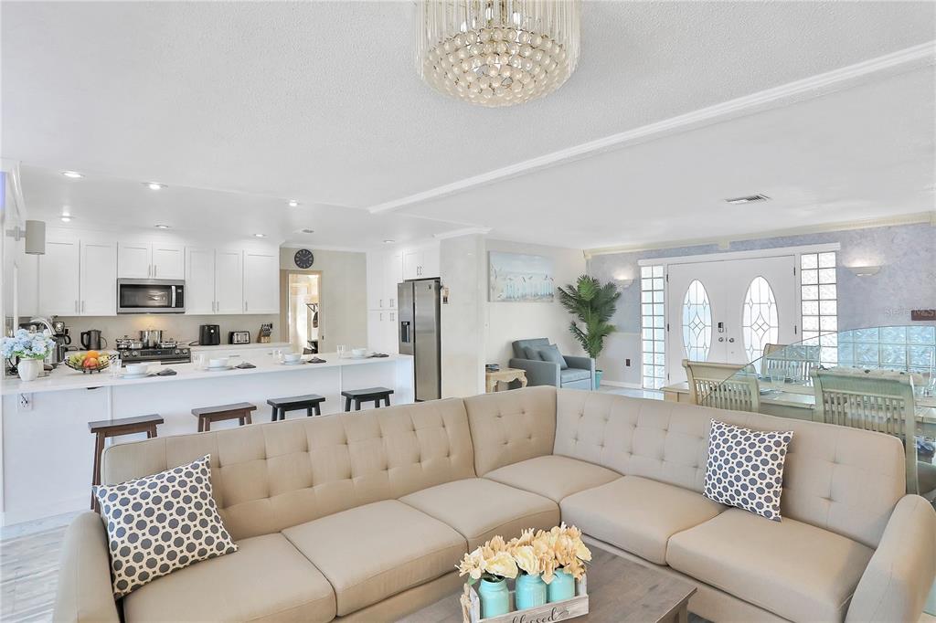 4315 ROYAL PALM DR — photo 7
