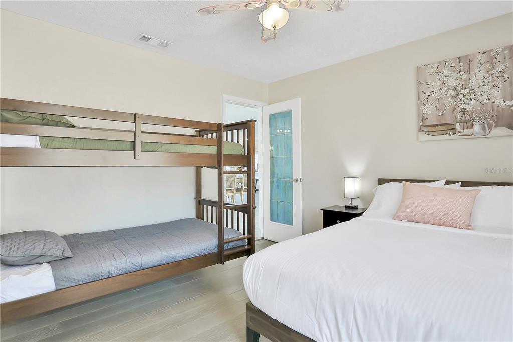 4315 ROYAL PALM DR — photo 26