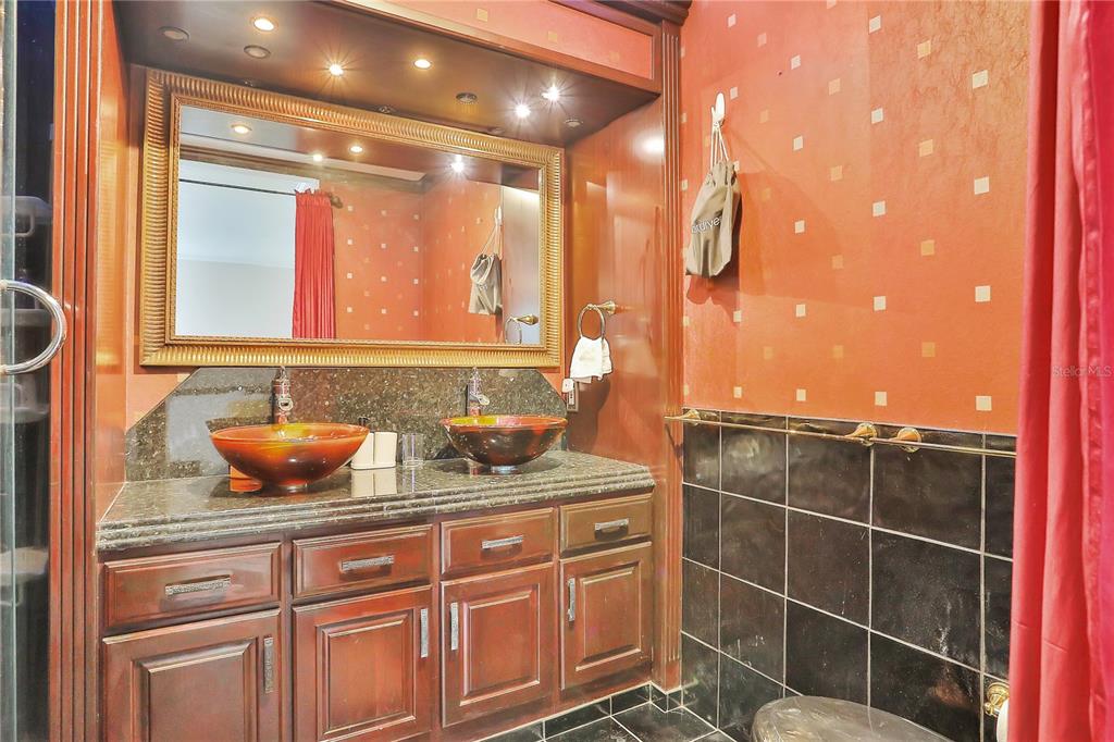4315 ROYAL PALM DR — photo 31