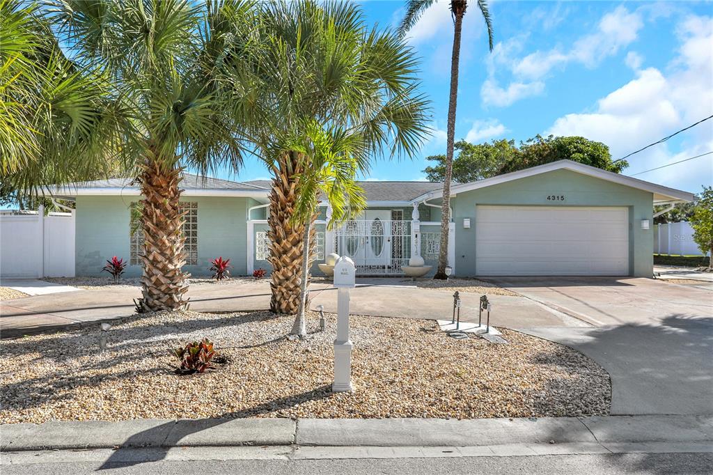 4315 ROYAL PALM DR — photo 40