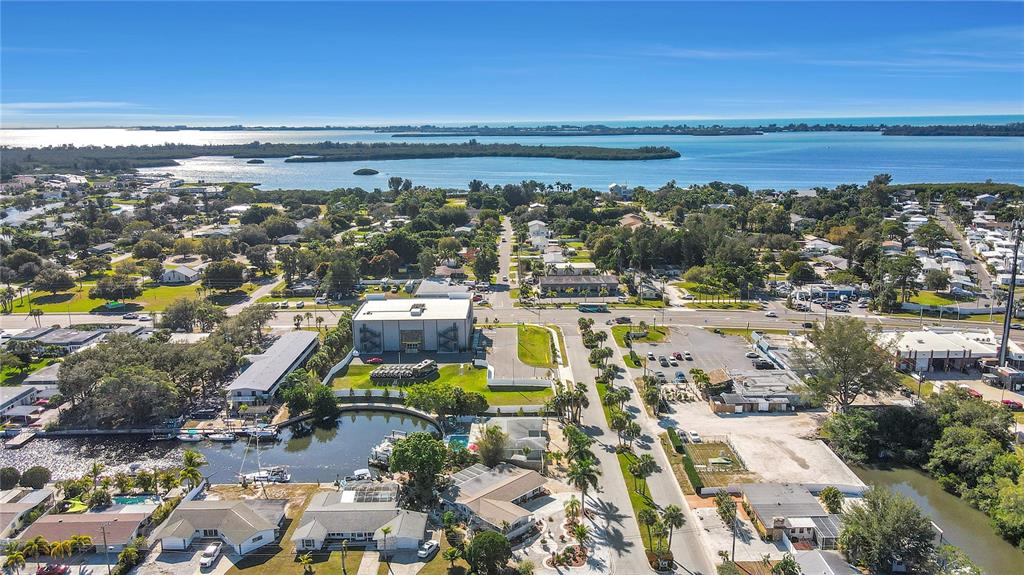 4315 ROYAL PALM DR — photo 44