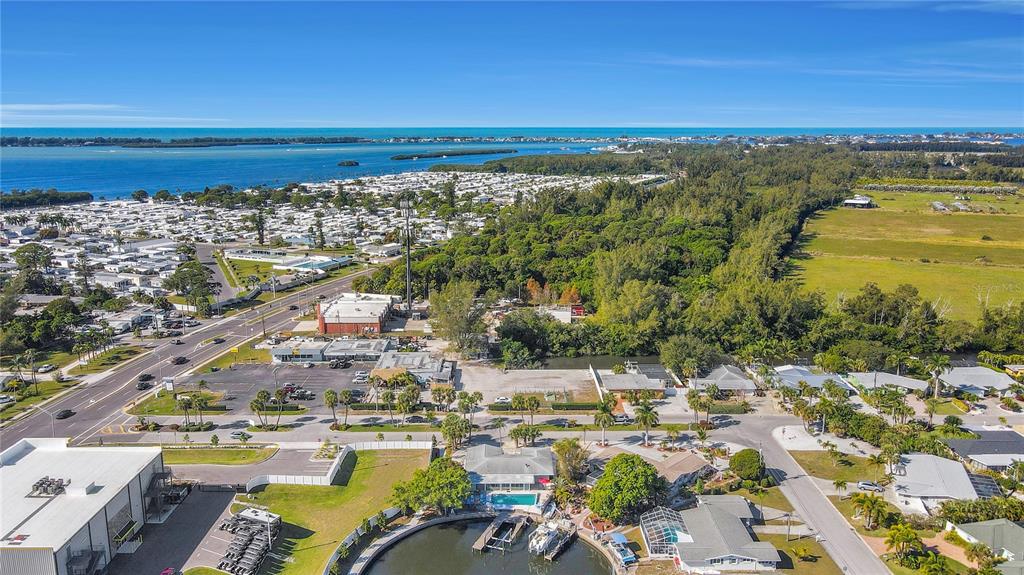 4315 ROYAL PALM DR — photo 45