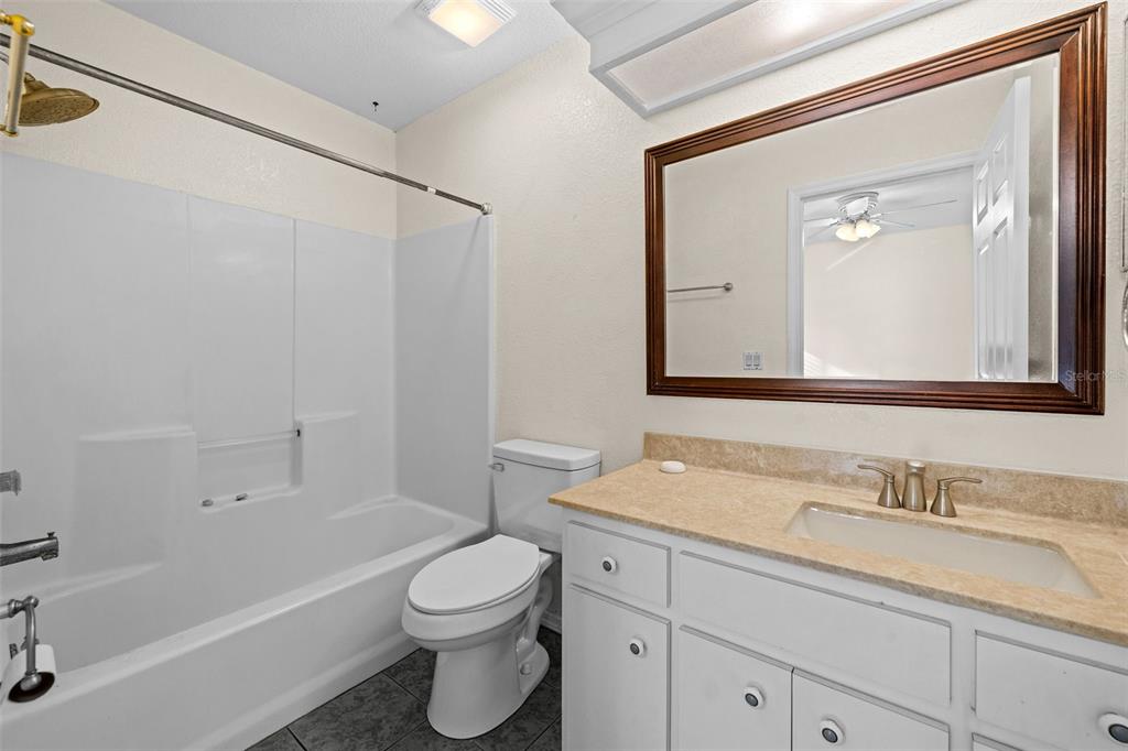 1340 PAPILLON ST — photo 15