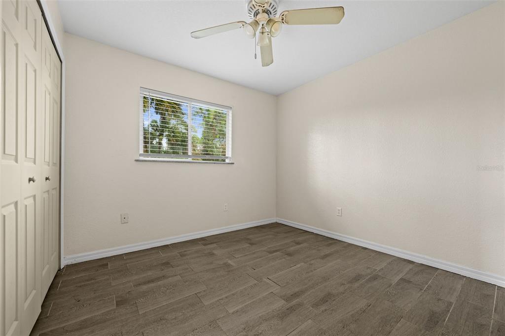 1340 PAPILLON ST — photo 16