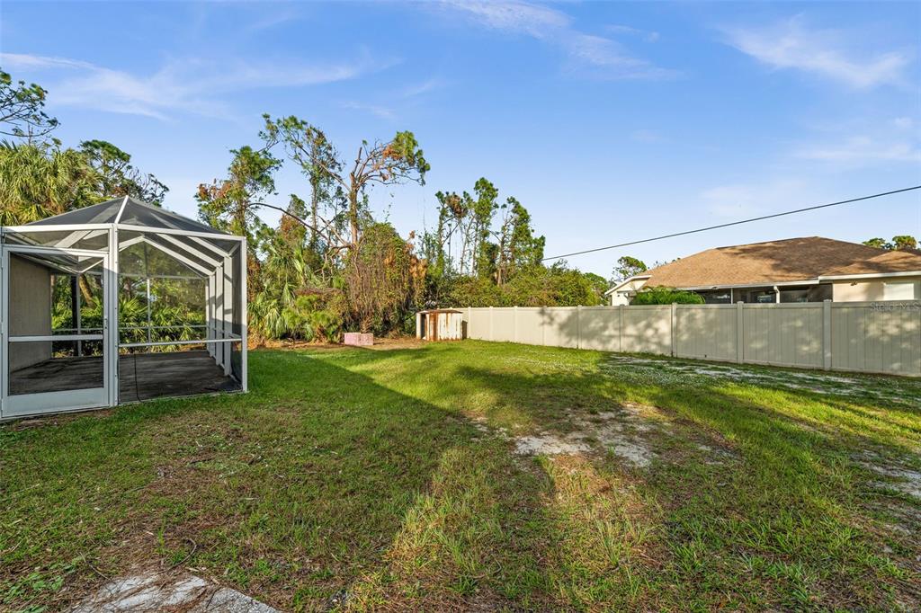 1340 PAPILLON ST — photo 24