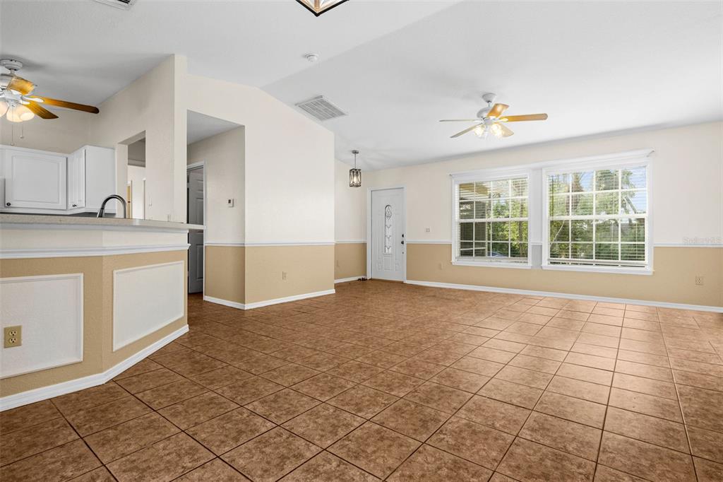 1340 PAPILLON ST — photo 8