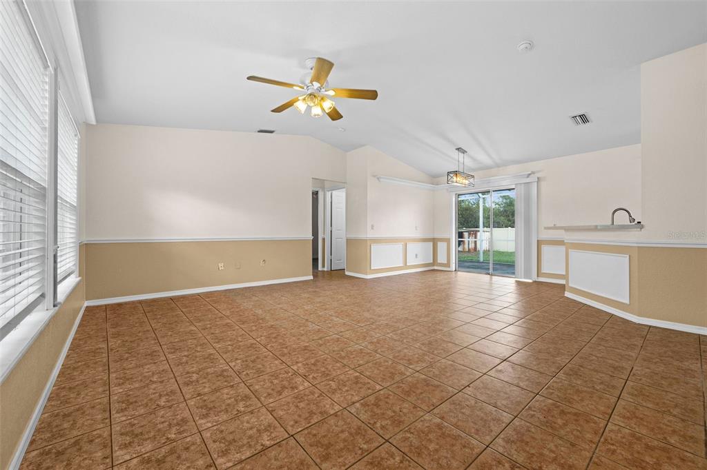 1340 PAPILLON ST — photo 4