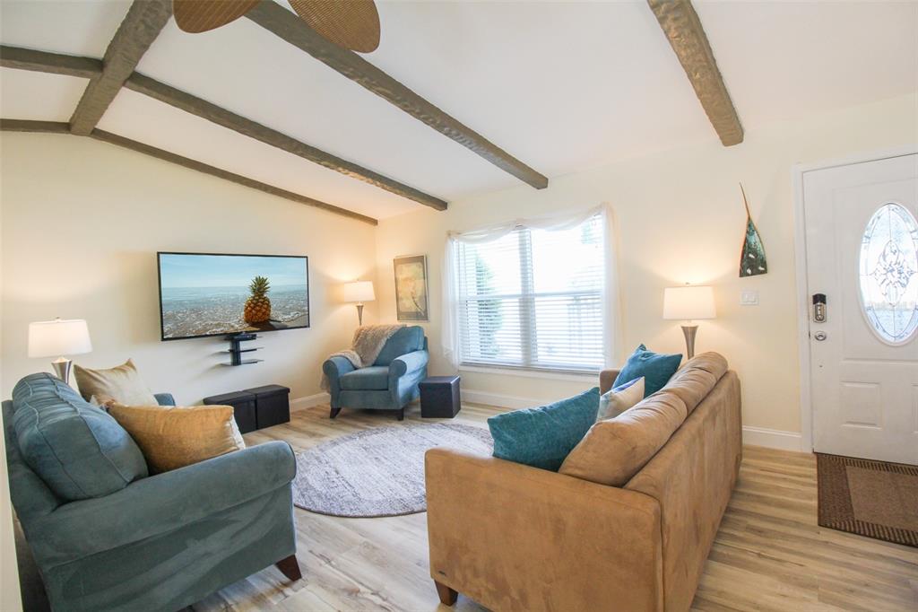 3852 GATEWOOD DR — photo 10