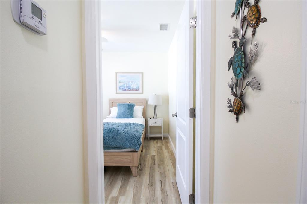 3852 GATEWOOD DR — photo 17