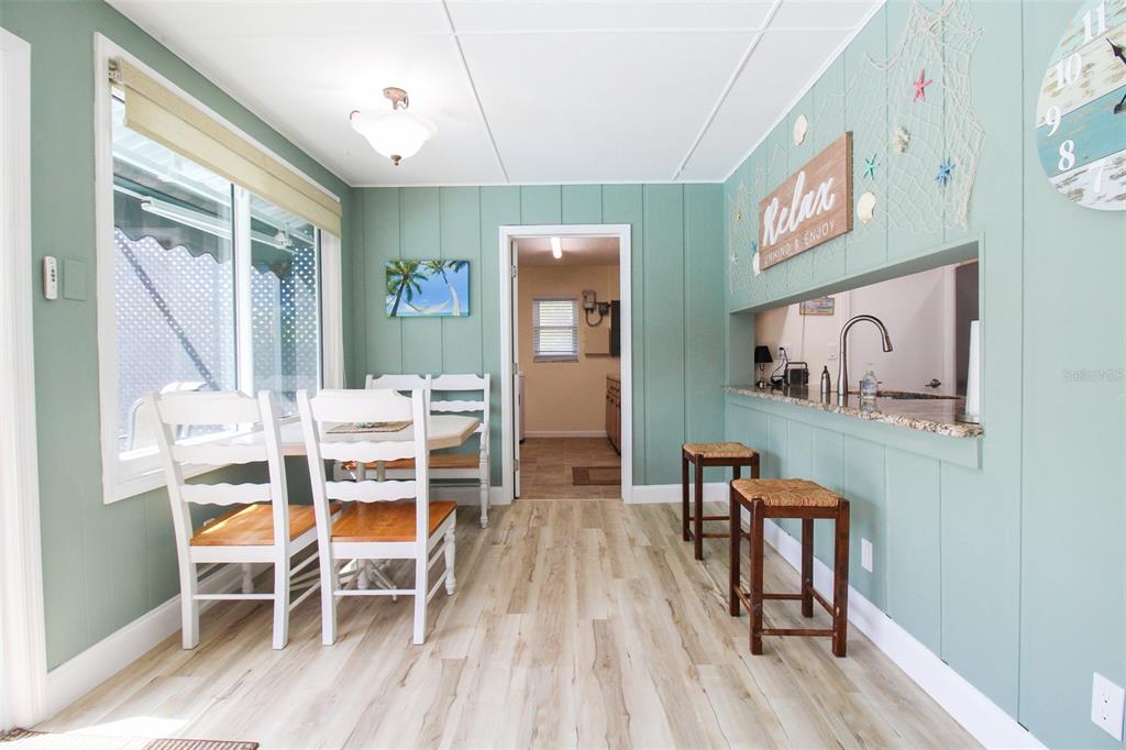 3852 GATEWOOD DR — photo 34