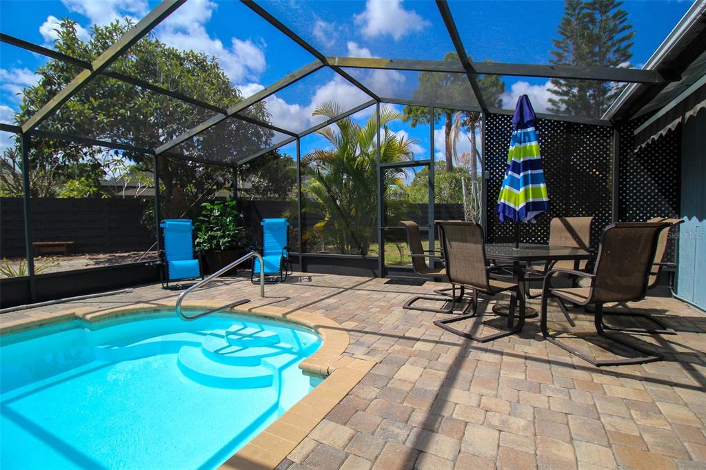 3852 GATEWOOD DR — photo 42
