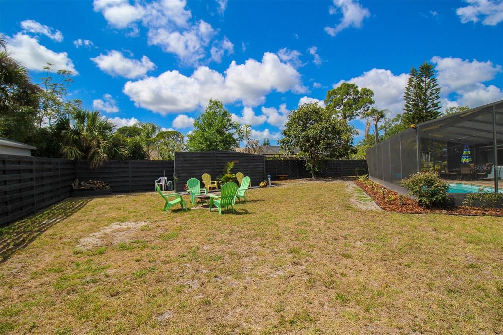 3852 GATEWOOD DR — photo 44