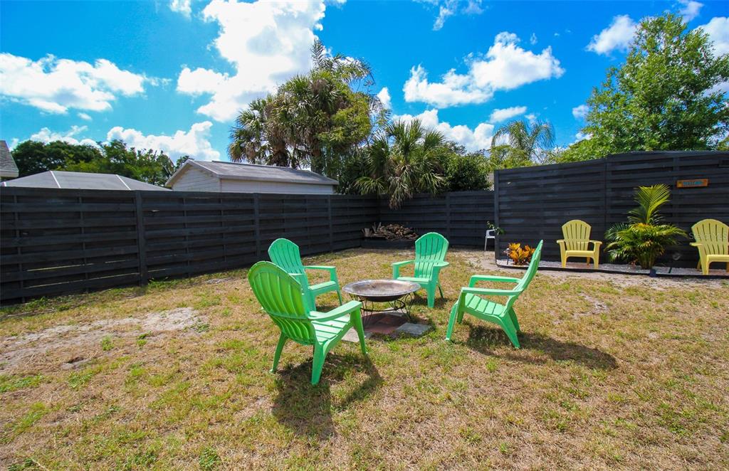 3852 GATEWOOD DR — photo 45