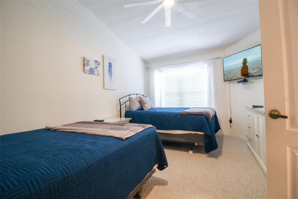 5301 MAHOGANY RUN AVE #1023 — photo 20