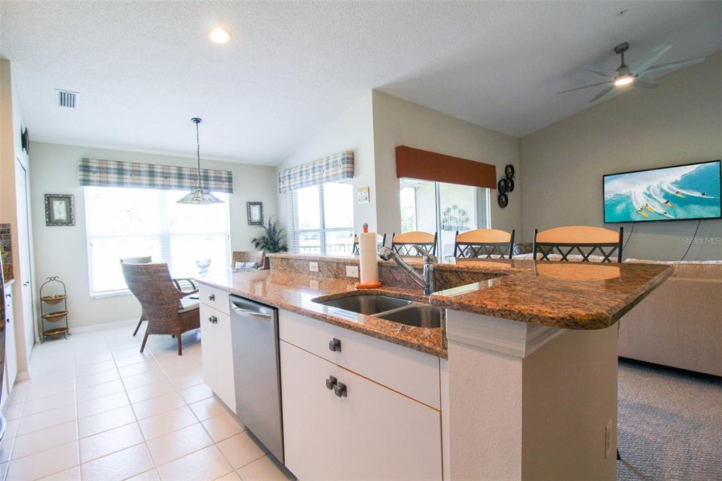 5301 MAHOGANY RUN AVE #1023 — photo 38
