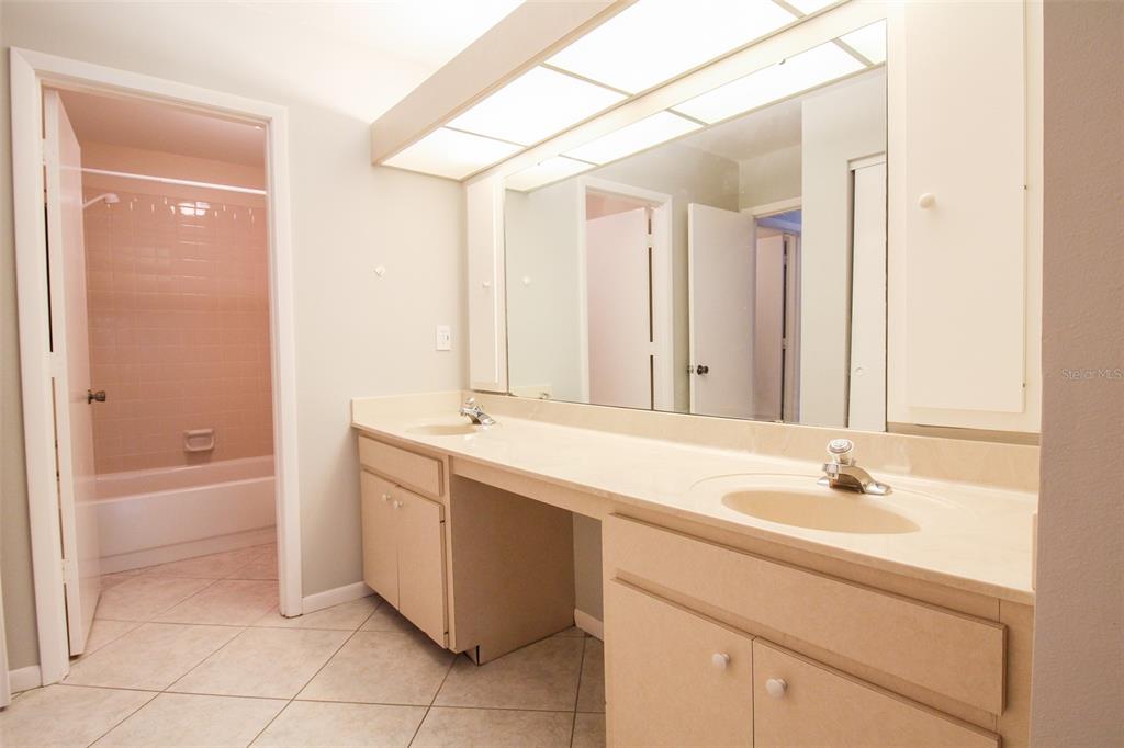 3107 HEATHERWOOD LN — photo 32