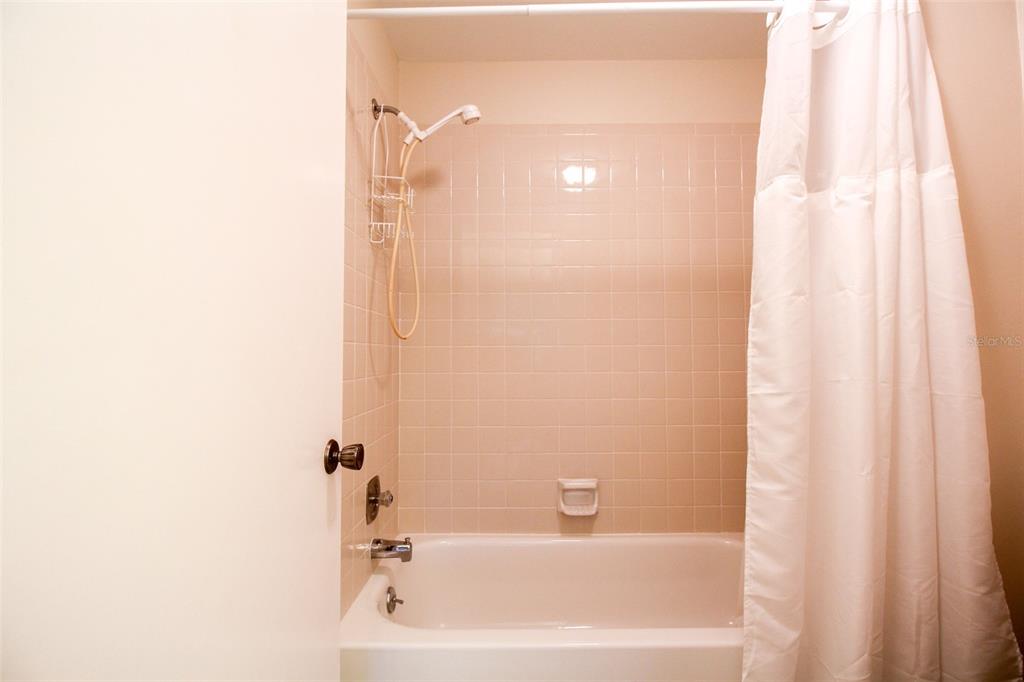 3107 HEATHERWOOD LN — photo 33