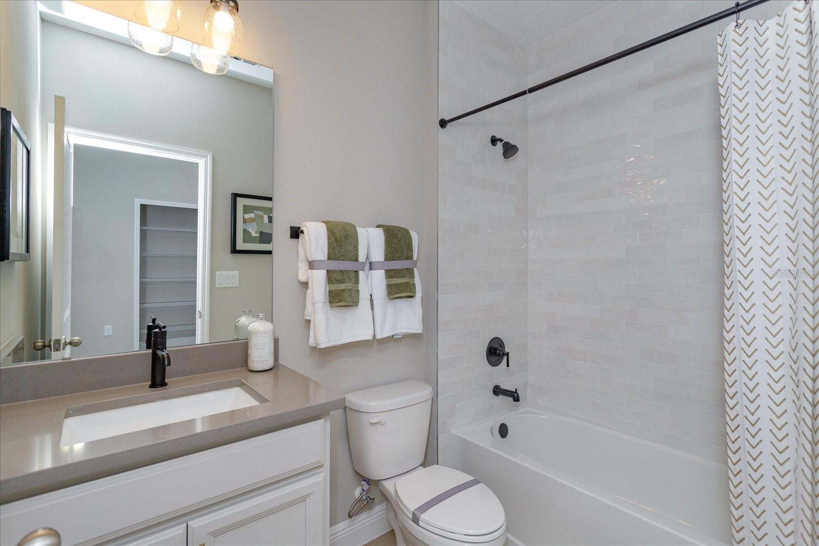 6569 CYRILS DR — photo 13