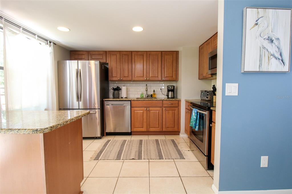1116 ROYAL RD — photo 13