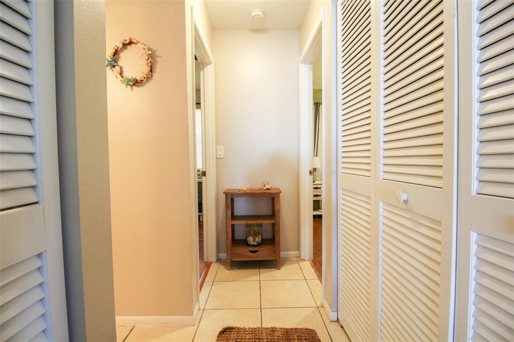 1116 ROYAL RD — photo 20