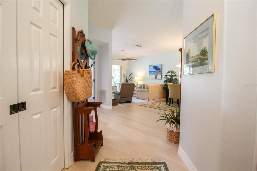 Home in BRADENTON — photo 9