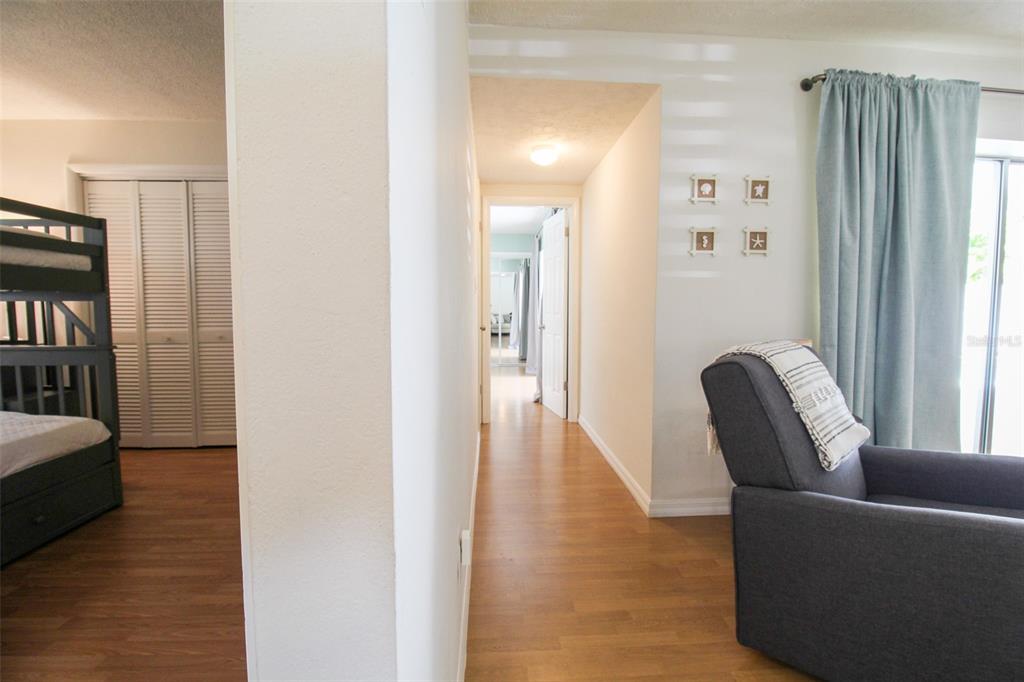 3223 ROWENA ST — photo 31
