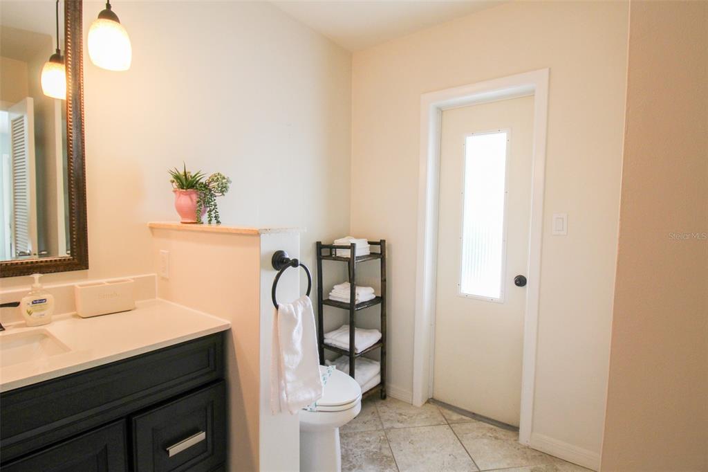 3223 ROWENA ST — photo 39