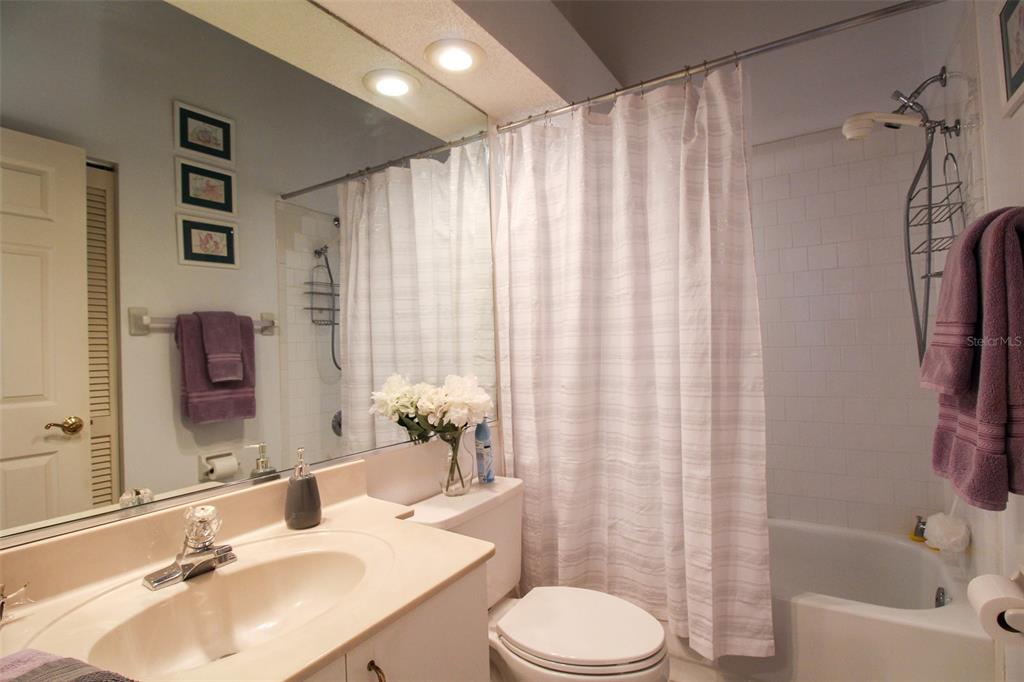 502 SANDERLING CIR — photo 28