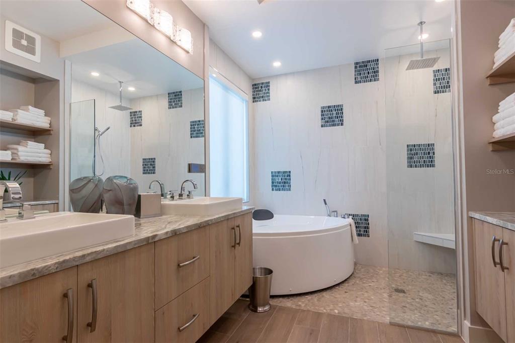 1140 SEASIDE DR #101 — photo 14