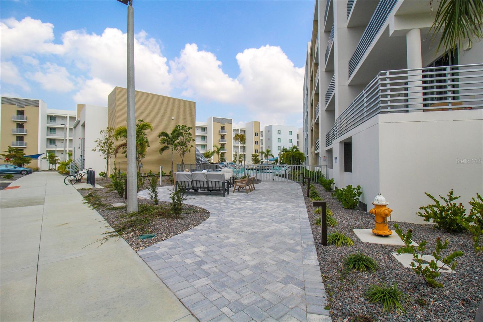 1703 N TAMIAMI TRL #B406 — photo 3