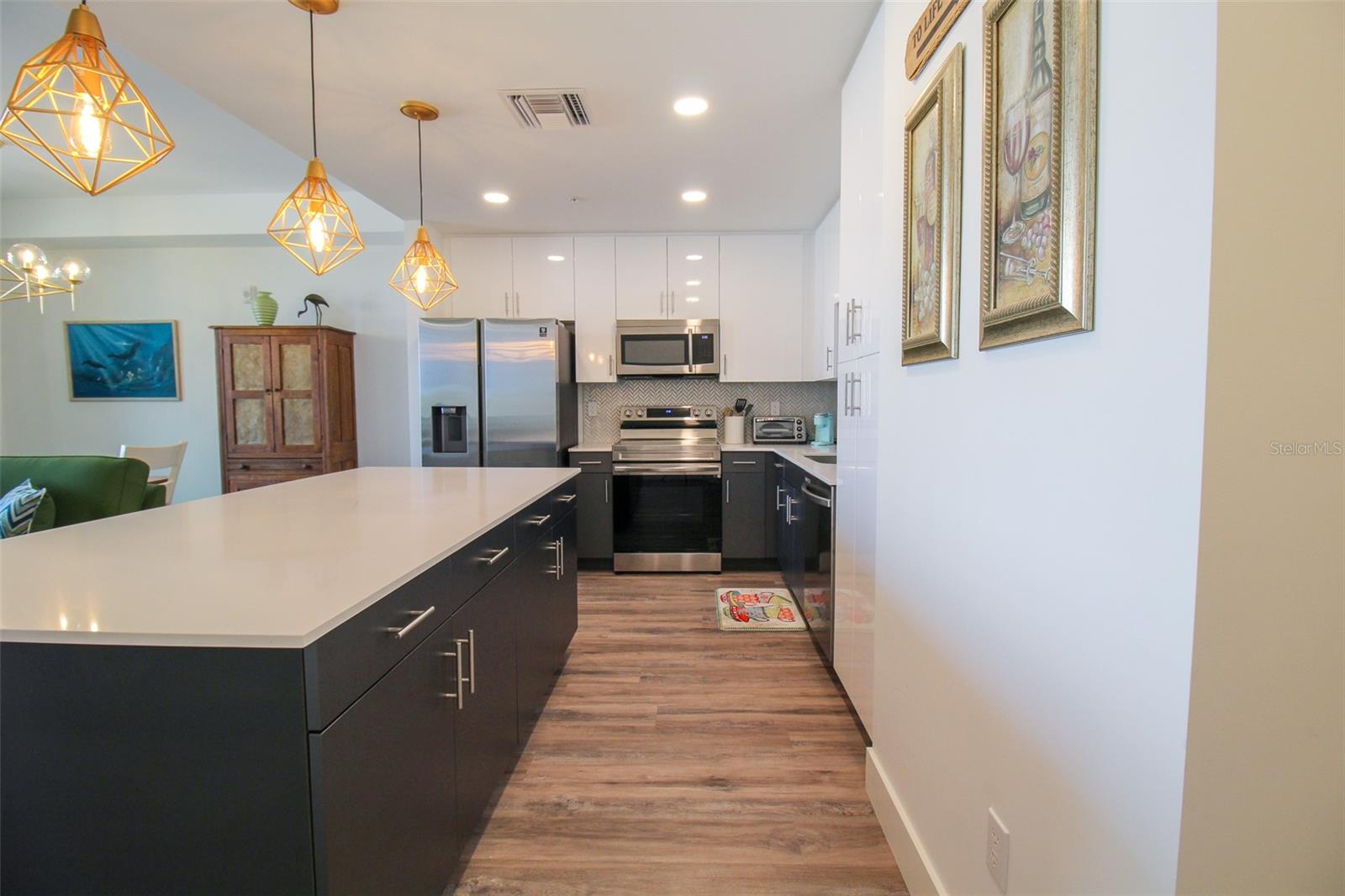 1703 N TAMIAMI TRL #B406 — photo 31