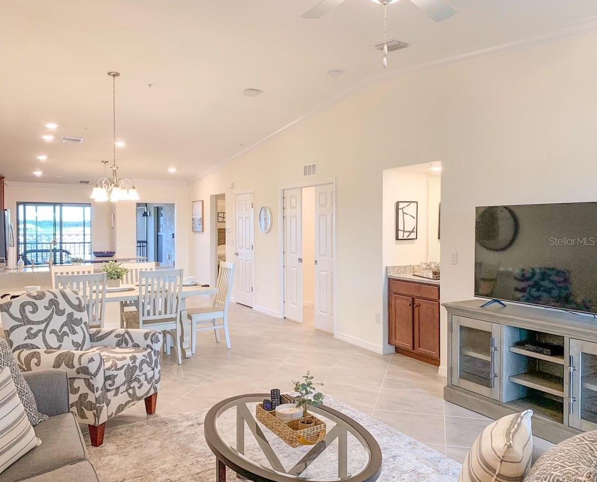 5710 PALMER CIR #202 — photo 7