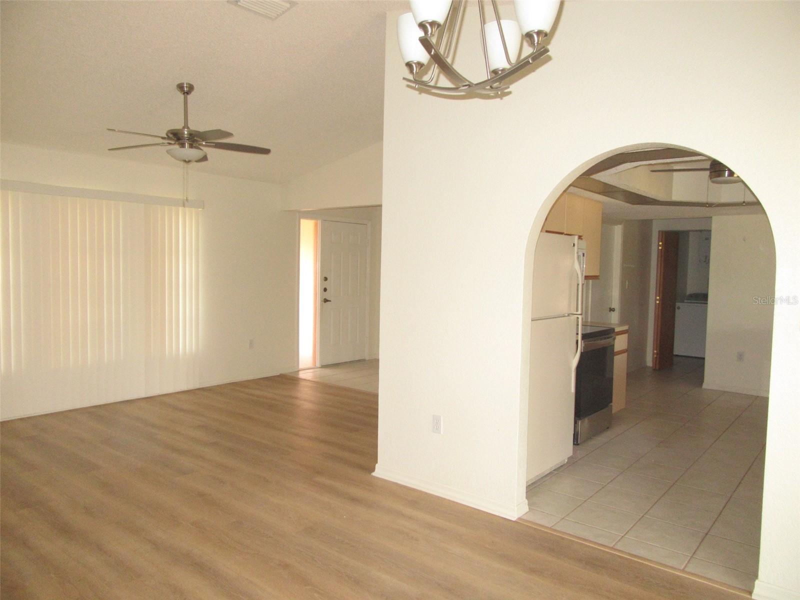 4341 NEMO AVE — photo 3