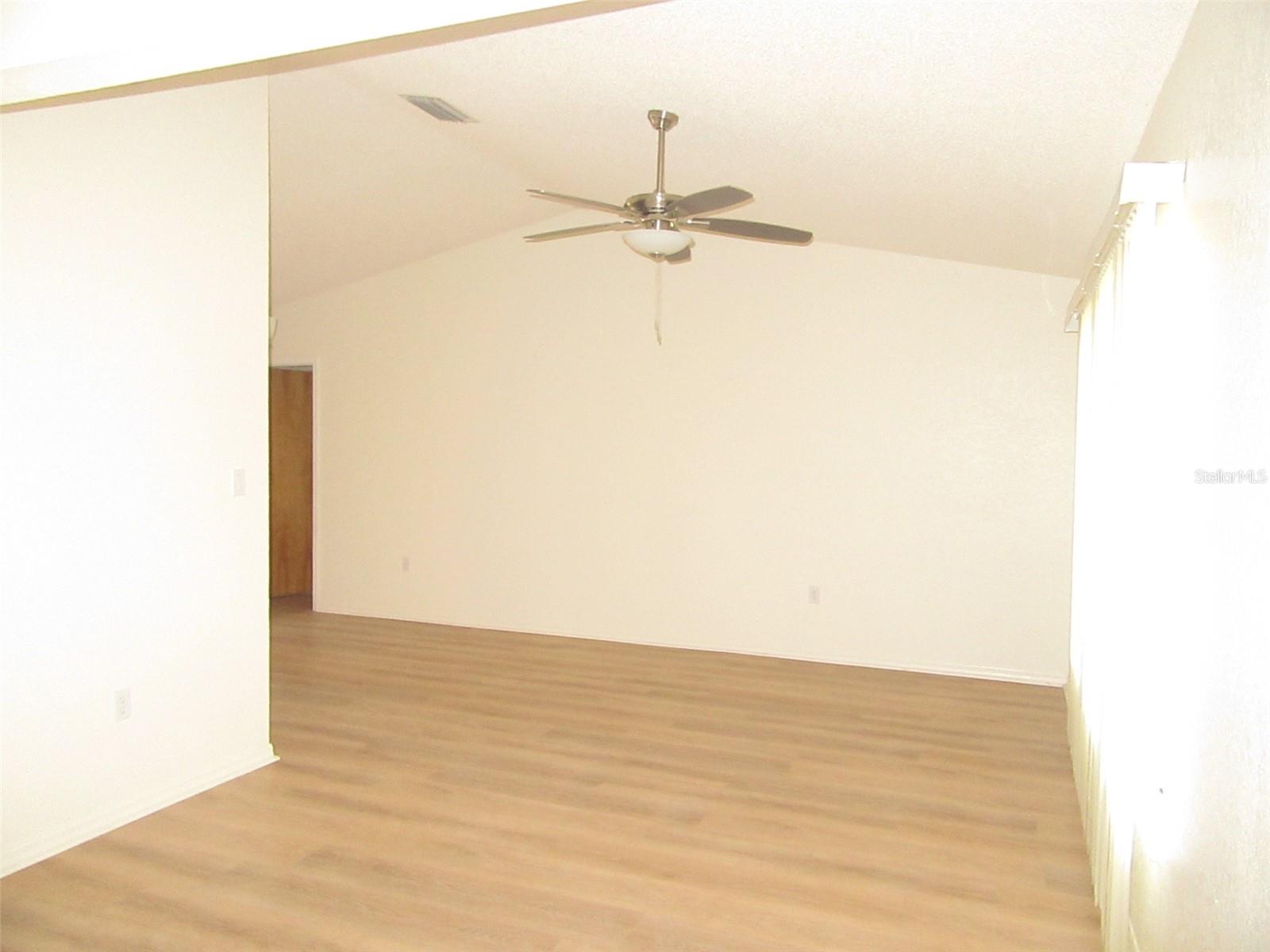 4341 NEMO AVE — photo 4