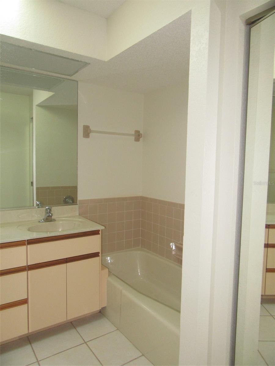 4341 NEMO AVE — photo 13