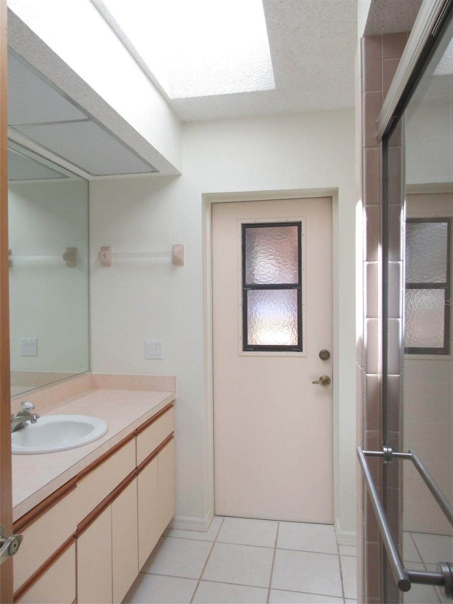 4341 NEMO AVE — photo 17
