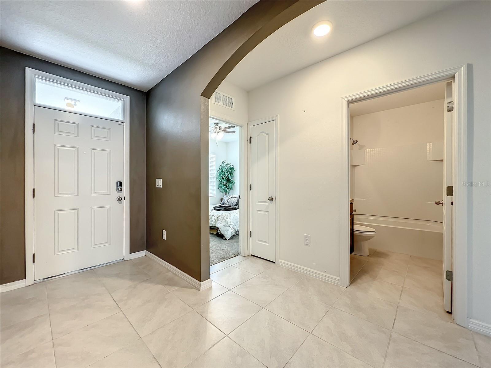 10547 BURLWOOD DR — photo 9